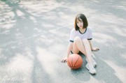 篮球场边的那一抹清纯，曾是每个少年心中的晴子