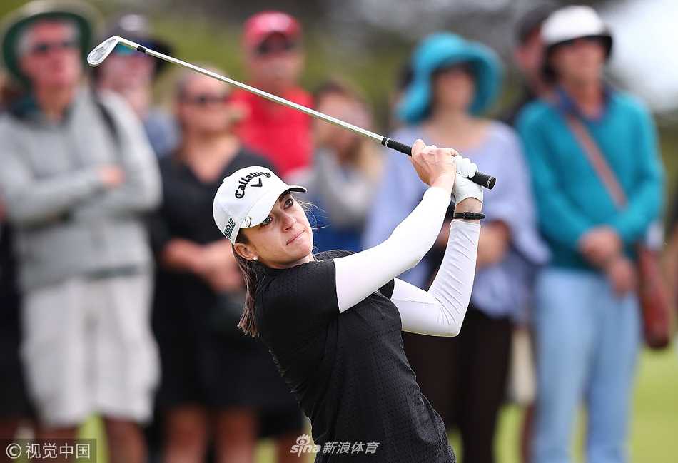 维克公开赛波蒂尔逆转夺LPGA首冠 吴秀贤考夫曼憾失良机 比赛在澳大利亚独特的林克斯球场进行,强劲的海风与长草考验着每一位球员的技术与策略