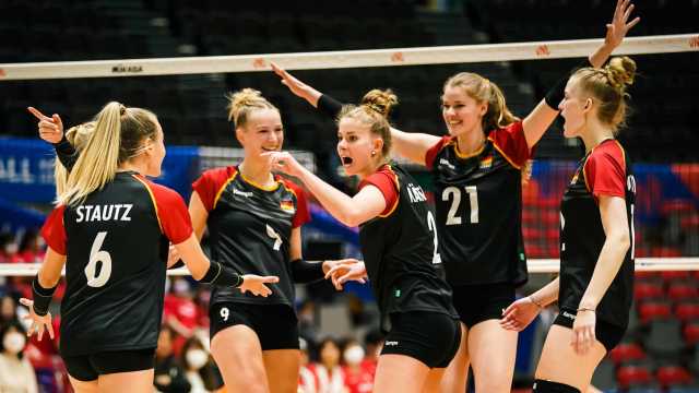 36分朱婷率中国女排3-1逆转荷兰取总决赛开门红