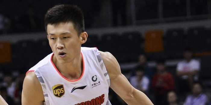 CBA八一vs福建惊天群殴:14人禁赛创纪录的军闽全武行 CBA八一vs福建惊天群殴:14人禁赛创纪录的军闽全武行