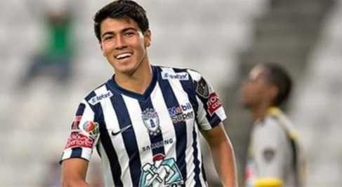 墨超复盘：瓜达拉哈拉2-2补时绝平，美洲狮新帅首秀遭“戏剧性”抢戏