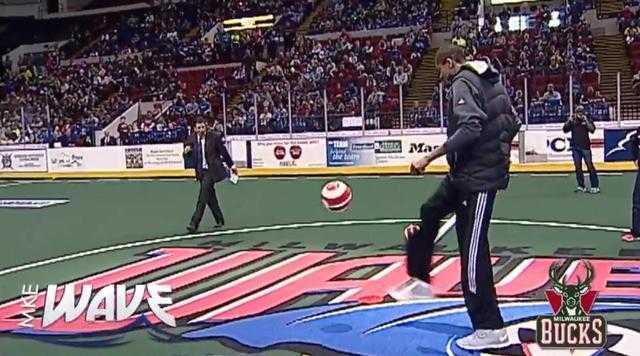 巴甲第4轮:圣保罗点球客场绝杀科里蒂巴 延续客场不败金身 巴甲第4轮:圣保罗点球客场绝杀科里蒂巴 延续客场不败金身