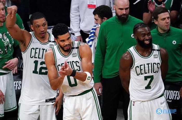 您输入的“根沃德vs凯斯勒”暂未匹配到具体的足球赛事信息。在现有公开报道中,未能找到明确指向该队名组合的比赛结果或赛程记录。 您输入的“根沃德vs凯斯勒”暂未匹配到具体的足球赛事信息。在现有公开报道中,未能找到明确指向该队名组合的比赛结果或赛程记录。