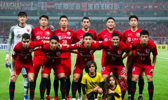 标题：中超-恒大5-0血洗富力，魏世豪梅开二度引爆广州德比