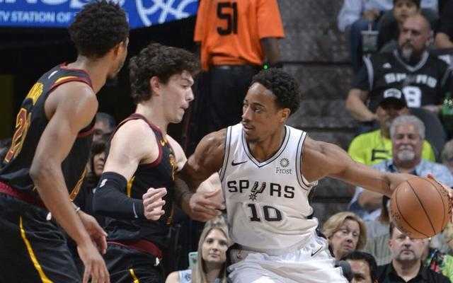 标题:骑士三节狂轰44分大逆转马刺,新帅体系显统治力 标题:骑士三节狂轰44分大逆转马刺,新帅体系显统治力