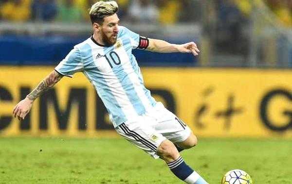 桑保利首秀1-0终结巴西不败纪录 桑保利首秀1-0终结巴西不败纪录