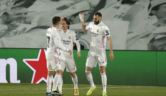 西甲-巴尔韦德94分钟绝杀,皇马2-1客胜塞尔塔终结两连败 西甲-巴尔韦德94分钟绝杀,皇马2-1客胜塞尔塔终结两连败