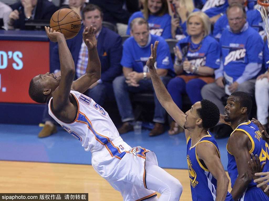 11记三分！G6汤封神逆转雷霆拖入抢七