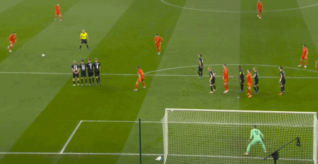 C罗传射征服威尔士，葡萄牙时隔12年再进欧洲杯决赛