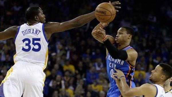 G6汤11记三分拯救勇士于1-3绝境