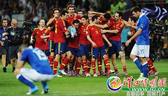 中国足球 vs 西班牙足球：2012年国足憾负斗牛士军团复盘