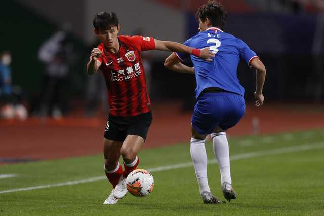 于汉超替补绝平救主，11平分上海滩德比荣耀