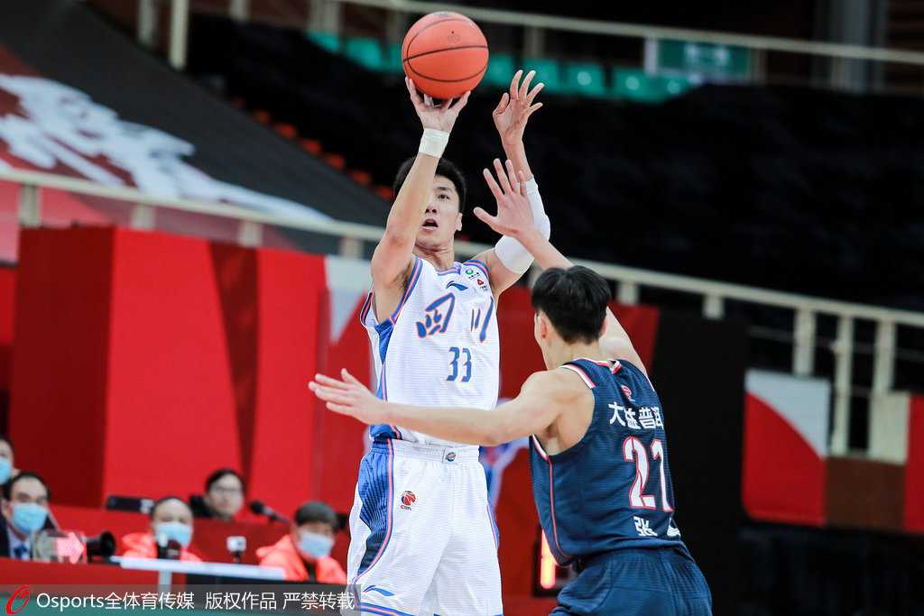 北控2分险胜四川送12连败，新援首秀廖三宁18+6+5