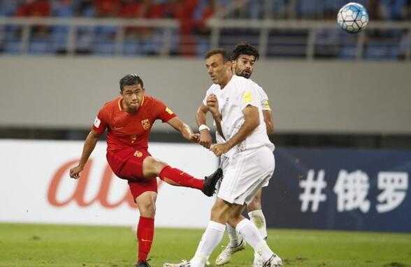 德黑兰惨案！国足0-4伊朗吞世预赛最痛失利