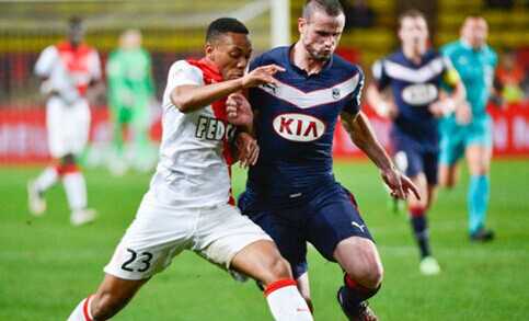 昂热4-1波尔多：主场屠城送对手三连败，波尔多保级警报彻底拉响