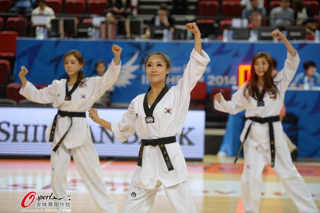 35分大胜！中国女篮亚洲杯101-66复仇韩国摘铜