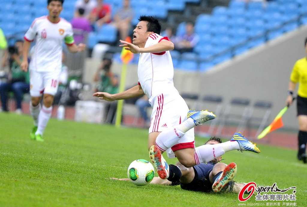 世预赛澳大利亚1-0绝杀日本，贝希奇90分钟送首败