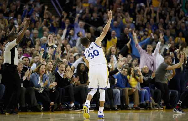 穆迪32分生涯夜，鹈鹕新帅开门黑