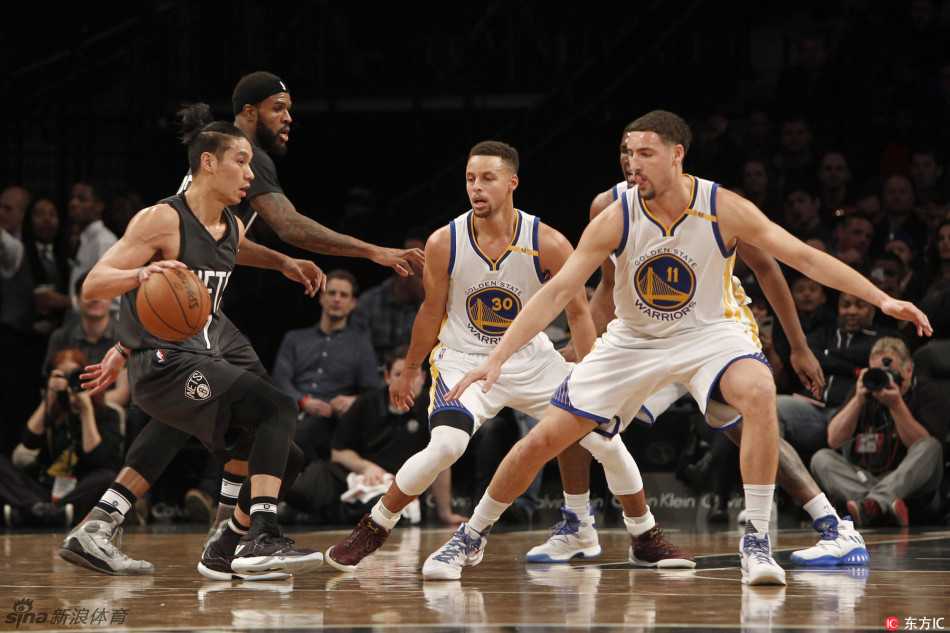 桑托斯31分生涯夜，勇士主场逆转送篮网九连败