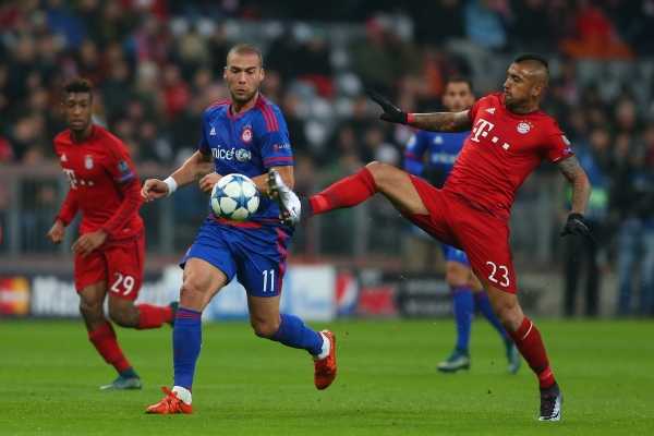 欧冠榜首战：阿森纳3-1击溃拜仁，10年不胜魔咒终破