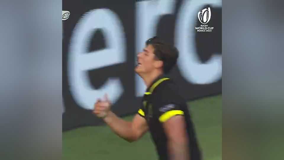 欧洲杯半决赛2-0：C罗传射斩威尔士，葡萄牙12年后再进决赛