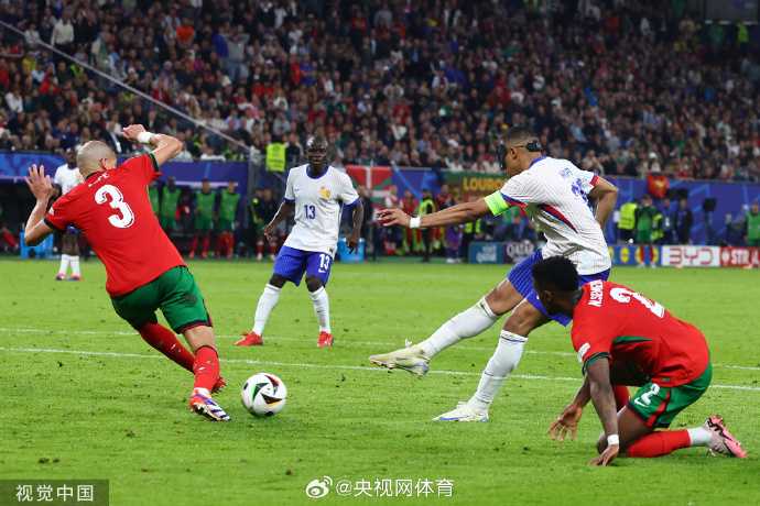 葡萄牙5-2瑞典创交锋史最大分差，C罗缺阵B费传射率队豪取11连胜