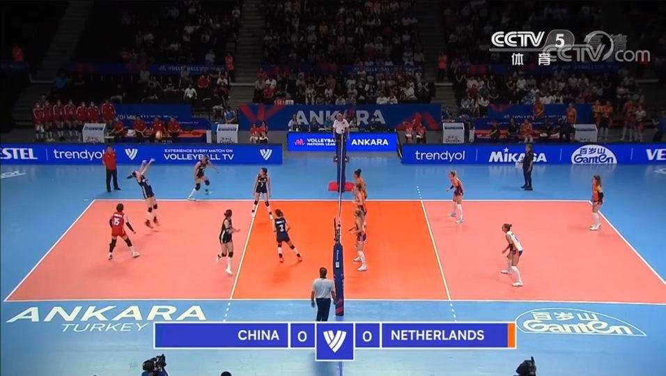 袁心玥17分引领大逆转，中国女排3-1力克荷兰迎澳门站开门红