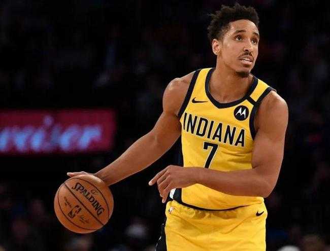 马尔卡宁34+12轰垮快船，爵士主场126-103大胜收官