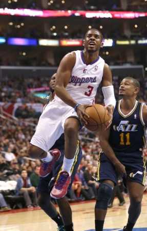 马尔卡宁34+12轰垮快船，爵士主场126-103大胜收官